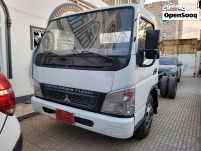 Mitsubishi Canter 2