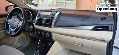 Toyota Yaris MID 3