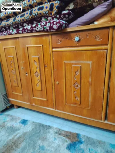 بوفيا.مستعملة استعمال قليل نضيفه٪80 من داخل كلش ومامتعوبه يدات موجودات 4