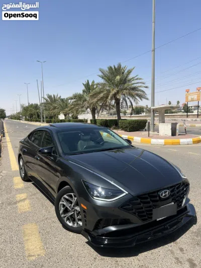 Hyundai Sonata SEL 4