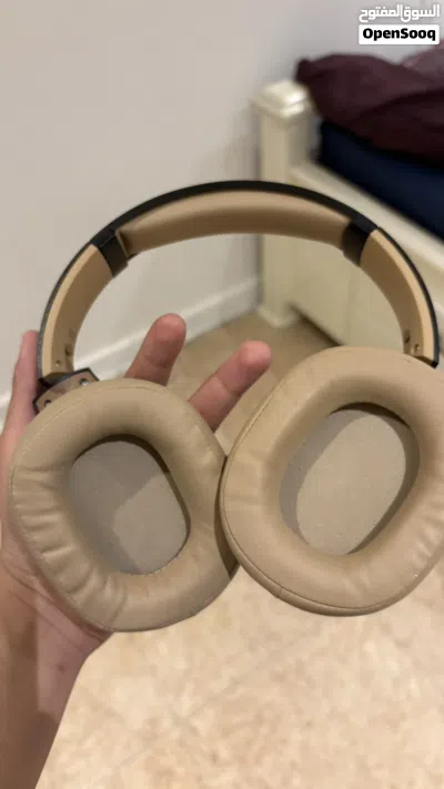 Headphones, سماعات 2