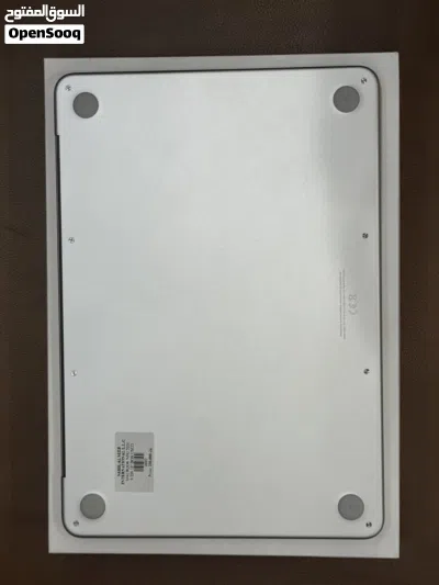 MACBOOK NEO 8/256 13''BOX USED 3