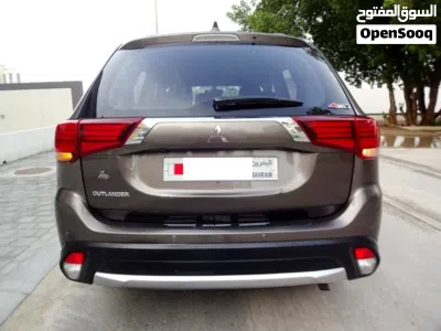 Mitsubishi Outlander Standard 2