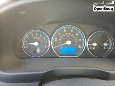 هيونداي سنتافي Standard 2