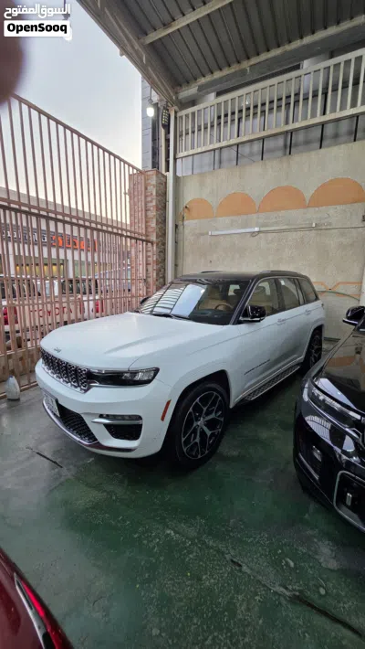 جيب جراند شيروكى Trailhawk 4xe 3