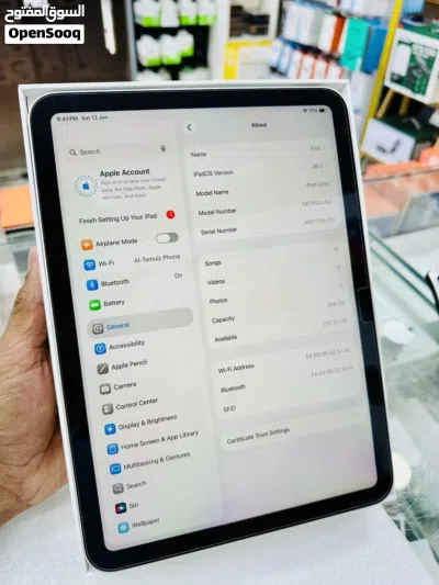 APPLE IPAD 11 (A16) 256GB 1 year Apple warranty 3