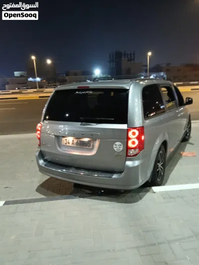 دۆج کاراڤان Standard 2