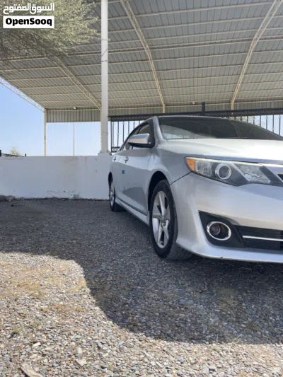 Toyota Camry SE 3