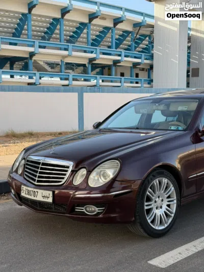 Mercedes Benz E-Class E 350 3
