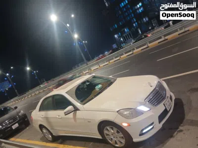 مرسيدس بنز الفئة-E E 250 4