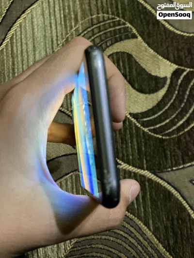 آيفون 8 عادي 2