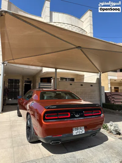 Dodge Challenger Standard 4