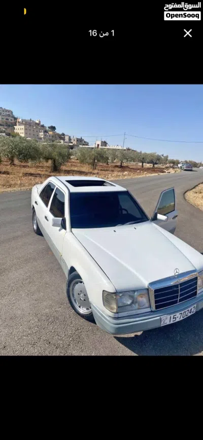 Mercedes Benz E-Class E 200 4