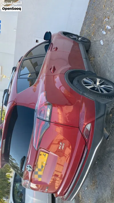 Toyota RAV 4 XLE 3