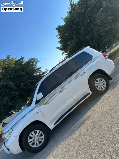Toyota Land Cruiser VXR 4