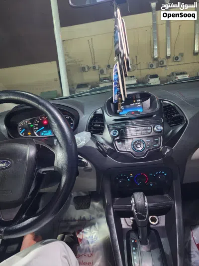 Ford Figo Ambiente 2