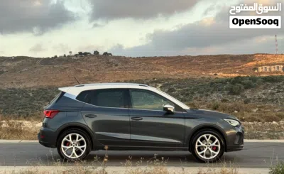 Seat Arona FR 4