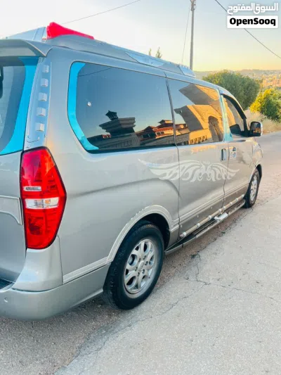 هيونداي H1 Standard 4