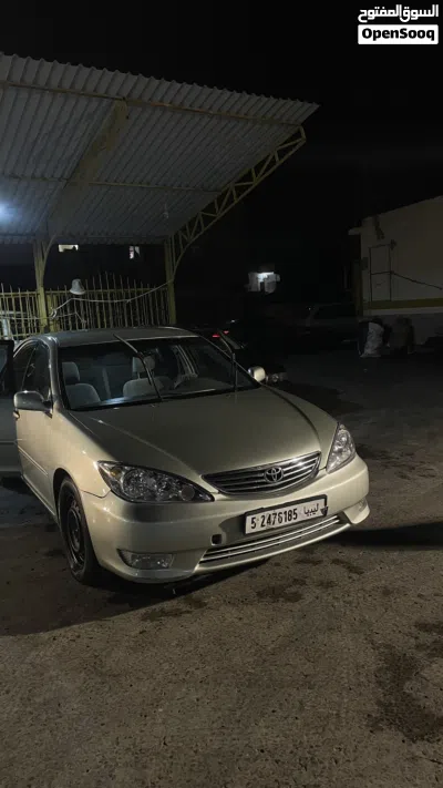 Toyota Camry LE 3