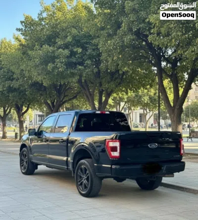 Ford F-150 Lariat 2