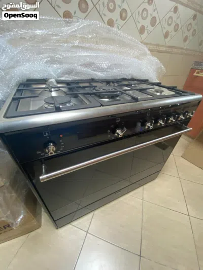 Smeg - 5 BURNER STOVE 4
