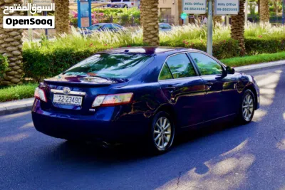 Toyota Camry XLE 4