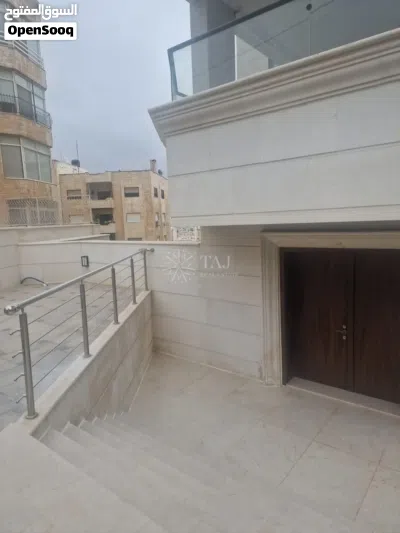 شقق فاخرة حديثة للبيع في الرابية 3