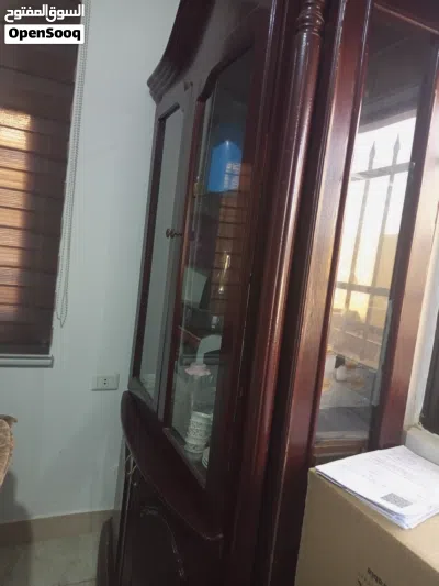 طاولة سفرة وملحقاتها 2