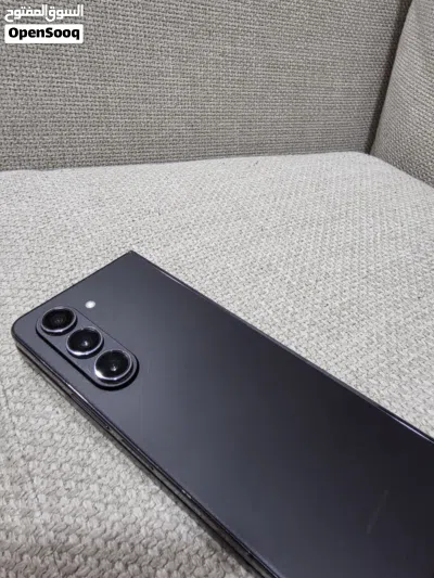 Samsung Fold 5 وارد امريكي 3