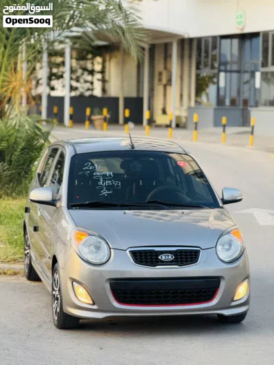 Kia Picanto EX 2
