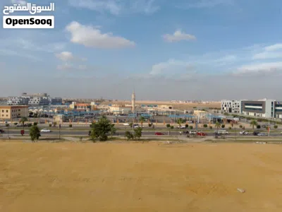 للايجار مقر اداري المساحة (84) 4