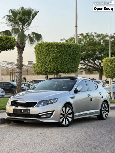 Kia K5 EX 3