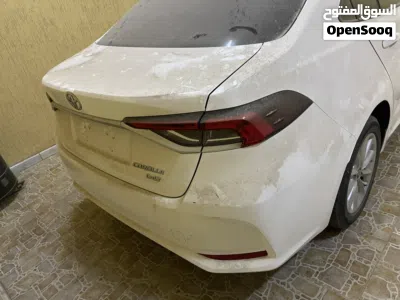 Toyota Corolla SE 2