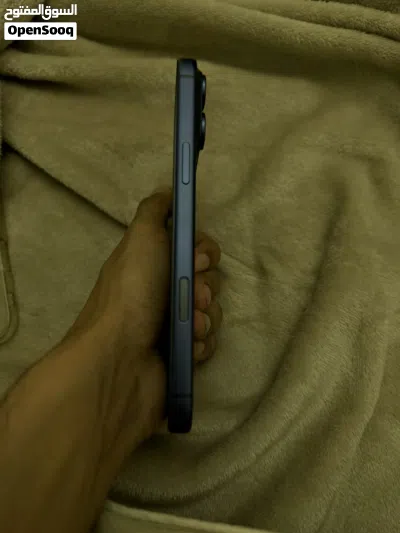 IPHONE 17 pro max 3