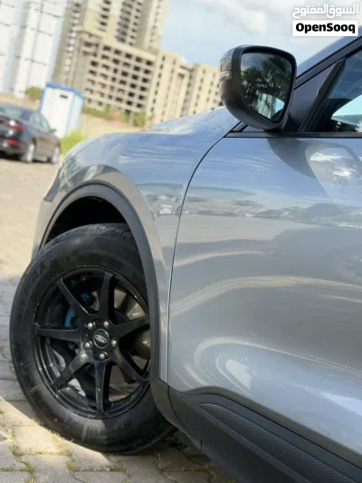 فورد اسكايب Standard 3