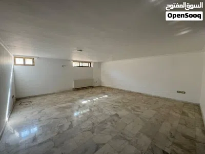 شقة مميزة للبيع في دير غبار 3