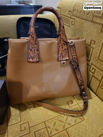 Michael Kors handbag and wallet 2