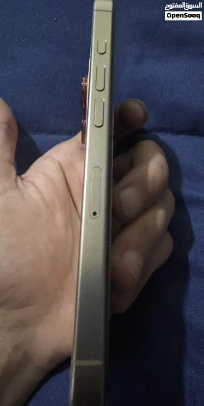 ايفون 16 PRO تيتانيوم صحراوي 256 G 4