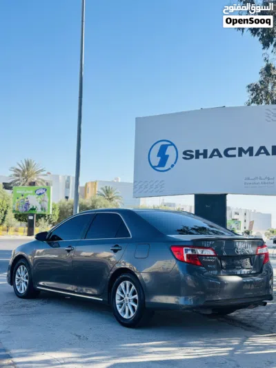 Toyota Camry LE 3