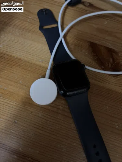 Apple SE 2 2023 used 40 mm 3