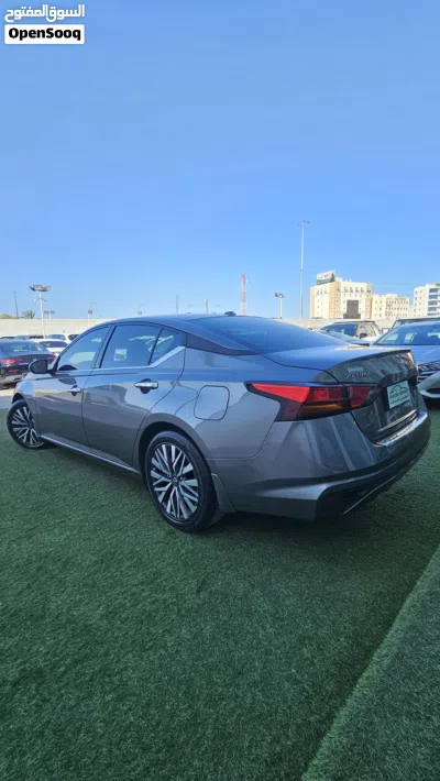 نيسان التيما SL 4