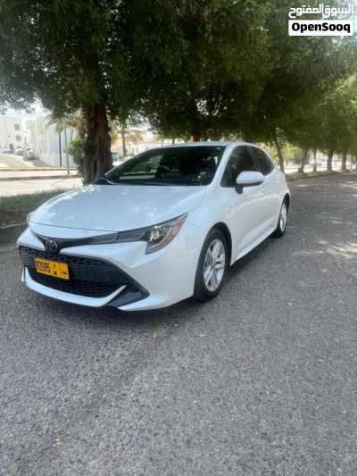Toyota Corolla Hatchback 2