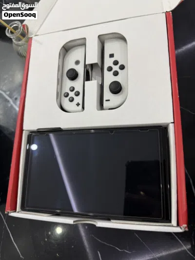 للبيع Nintendo Switch OLED جديد 2