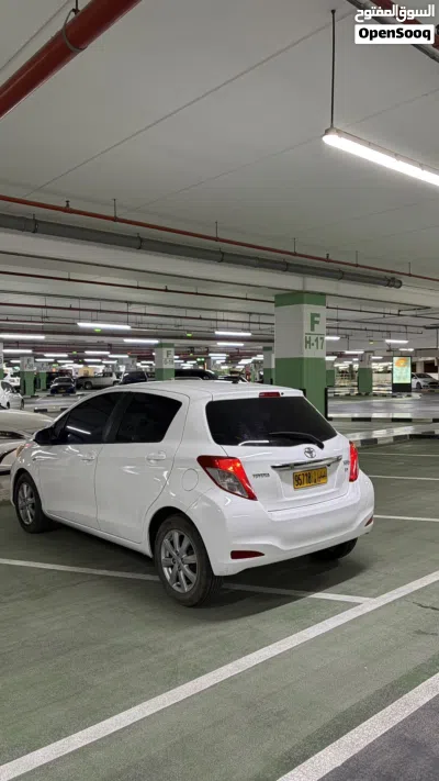 Toyota Yaris SE+ 4