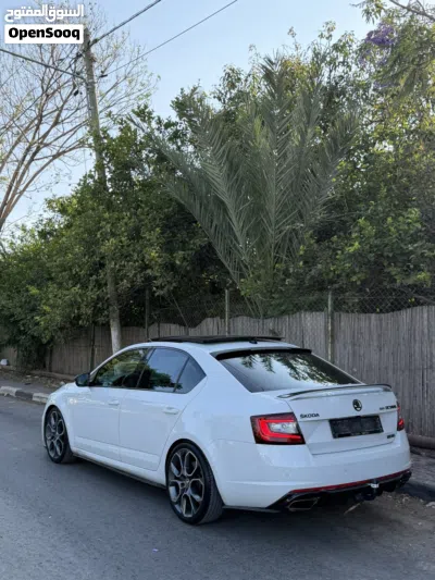 سكودا اوكتافيا RS 3