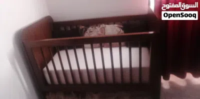 سرير اطفال 2