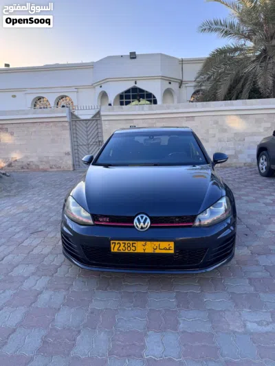 فولكسفاغن جولف GTI Standard 3