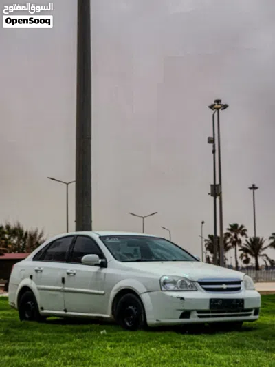 Chevrolet Optra LT 2