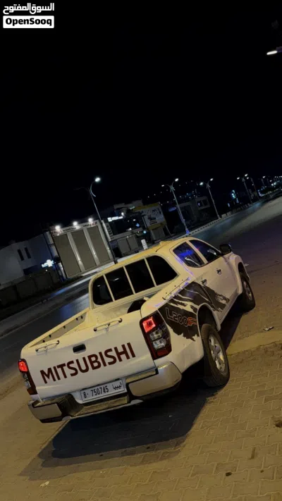 ميتسوبيشي L200 Double Cab GLX 2