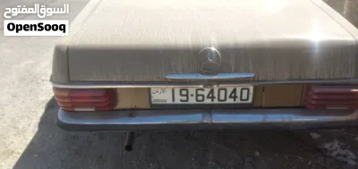 مرسيدس بنز الفئة-E E 200 2